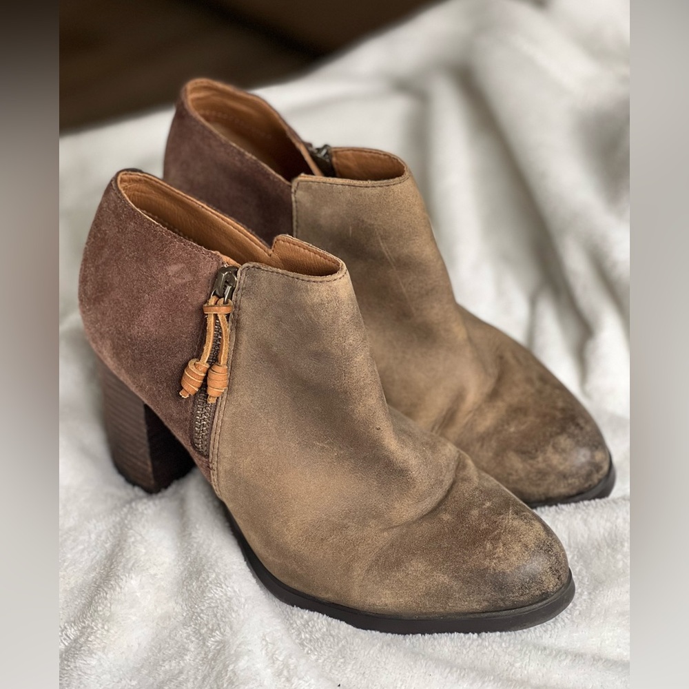 Sperry Top Sider Block Heel Bootie Suede